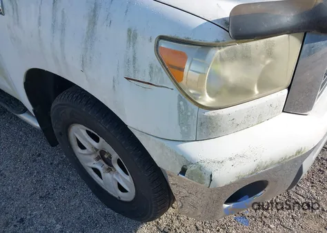 2007 Toyota Tundra Sr5 5.7L V8 z USA, uszkodzony, nr VIN 5TFSV54177X003490